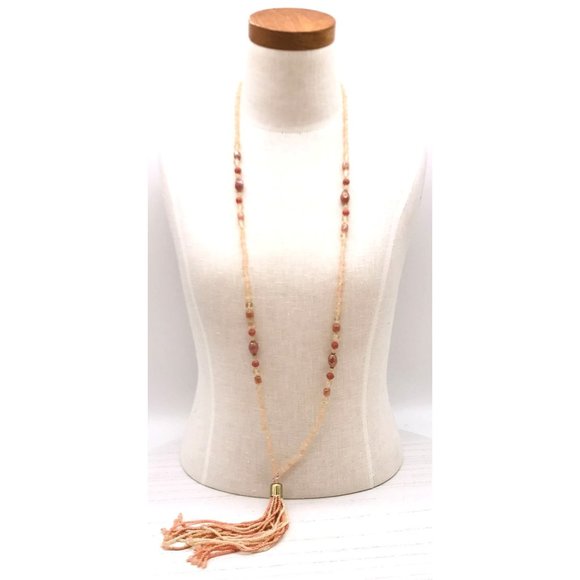 Vintage necklace peach cream beads with seed bead tassel 38" length 6" tassel - Picture 2 of 5